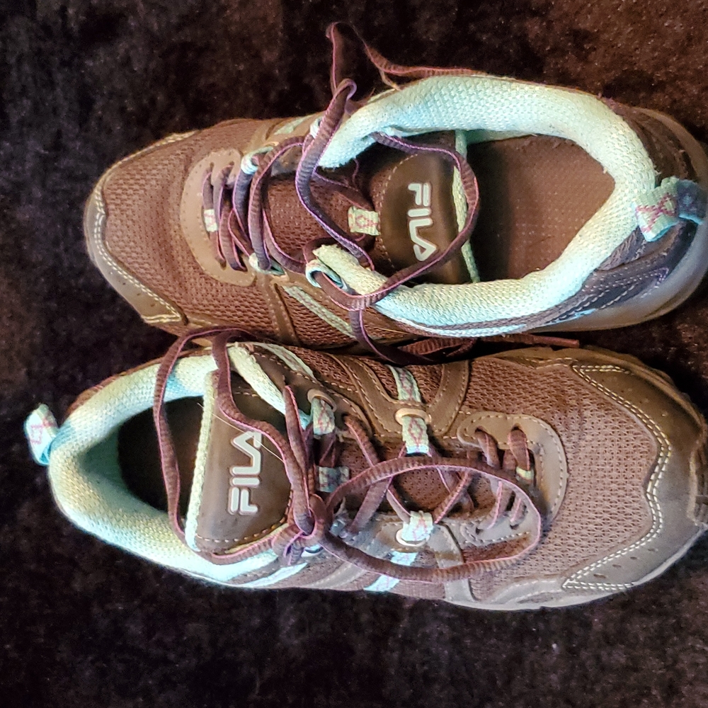 Fila Tennis shoes